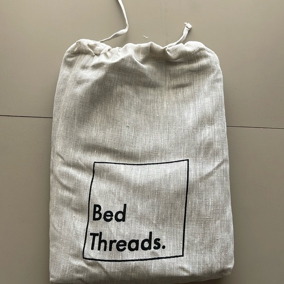 Charcoal 100% Flax Linen Standard Pillowcases (Set of Two) - Picture 2 of 4